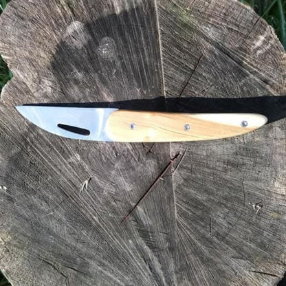 Modèle moyen avec manche en bois